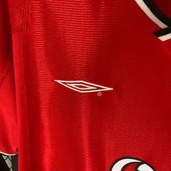 Manchester United 00/02 Home Football kit