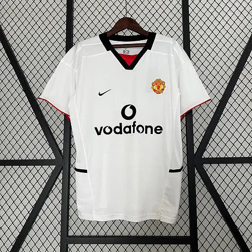 Manchester United 02/03 Away Football kit