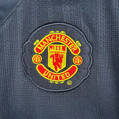 Manchester United 07/08 Black Football kit