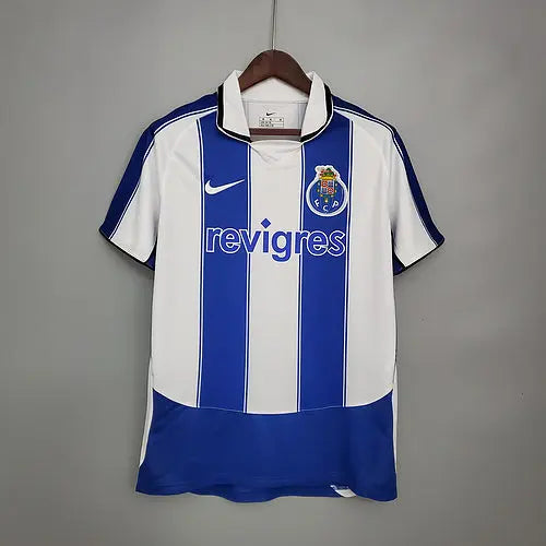 Porto 03/04 home Football kit