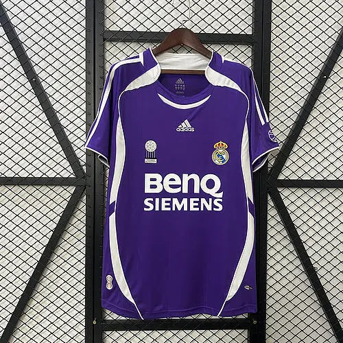 Real Madrid 06/07 Third away Football kit