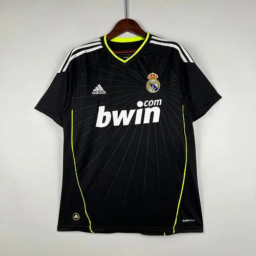 Real Madrid 10/11 Away Football kit