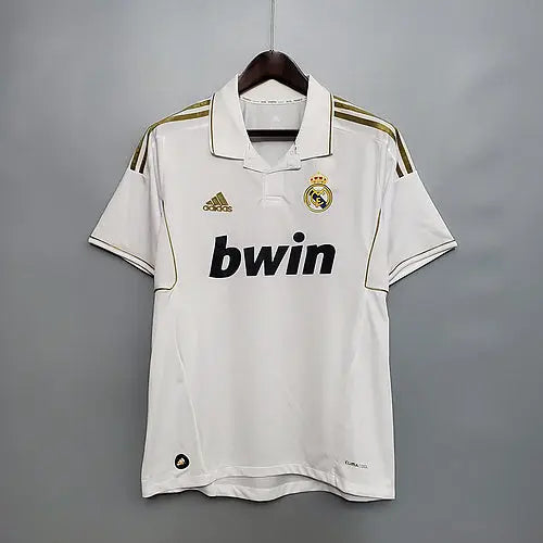 Real Madrid 11/12 home Football kit