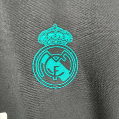Real Madrid 17/18 Away Football kit