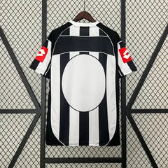 2002-2003 Juventus home Football kit