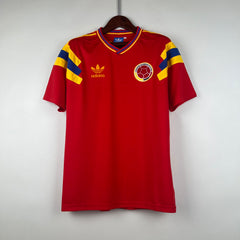 1990 Colombia Away kit